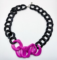 Vintage Lucite Acrylic Statement Necklace Chunky Pink Black Retro Y2K 26-28”