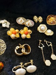 VINTAGE GOLDTONE LOT Assorted Clip-On Earrings SET/14 Pairs