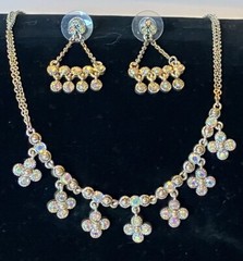 Vintage Napier Aurora Borialis Rhinestone Necklace And Earring Set 16 Inches