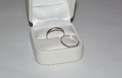 Two SOLID 18k White Gold Etched Stacking Band Size 8.25 & 8.75 Rings ~ Vintage