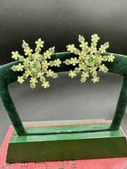 Vintage 1960’s Green Large Floral Rhinestone Flower Cip-on Earrings Sparkles MOD