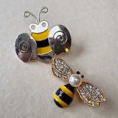Vintage Bee & Daisy Brooch Lot 8pc JJ AJC Rhinestone Enamel Figural Gold