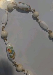 Vtg Painted White Glass Bead Necklace Floral Design Summer Estate Jewelry 22in