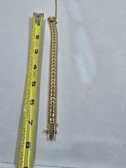 Vintage Gold Tone Diamond Cut Chevron Link Bracelet Safety Chain Box Clasp