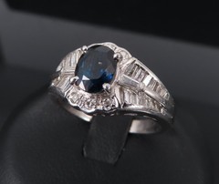 Vintage 1.07ct Deep Blue Sapphire & 0.48ct Diamond Platinum Ring Size 7