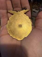 Workers Union of N.A. Signed Gold Tone Round Eagle Brooch Pin