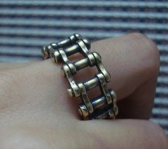Vintage Style Solid Brass Mechanical Finger Ring – US Size 11