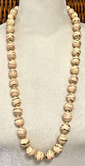 Vintage Peach and Gold Beaded Necklace