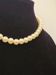 Vintage Cream Faux Pearl Choker Necklace Single Strand Classic Elegant