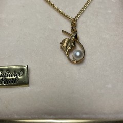 VTG Gold Toned. Cultured Pearl Pendant Necklace 16” Nos