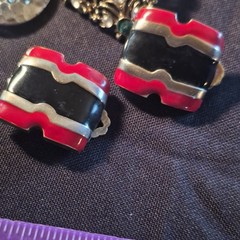 3 pr Vintage Clip-On Dangle Drop Geometric Multicolor Hammered Retro Earrings