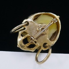 SMALL VINTAGE SELINI SELRO ASIAN PRINCESS LUCITE FACE GOLD-PLATED PIN BROOCH