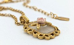 Vintage 1928 Porcelain Rose Frosted Glass Pendant Necklace Gold Tone Pink Flower