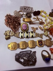 Collection Lot Amazing Variety Antique and Older Vintage Repair Jewelry – Y9