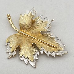 Vintage Sarah Coventry Brooch Natures Choice Maple Leaf Original Box
