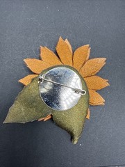 Vintage Leather Sunflower Brooch Pin J20a
