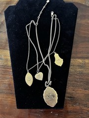 Juicy Couture Triple Chain Gold Tone Necklace Mirrored Charms 18”