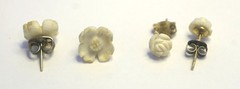 2 Pairs Vintage Carved Cow Bone Dogwood & Rose Flower Pierced Earrings