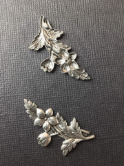 30924 – 2 Pc Victorian Floral Spray Jewelry Finding Silver Oxidized