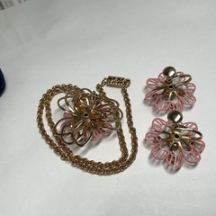 Jo Anne Jewels Elegance Original Box 24k Gold Plated Earrings Necklace PRISTINE!