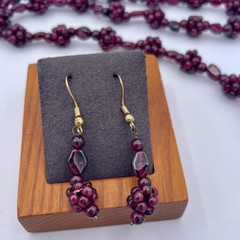 Vintage Almandine Garnet Beaded Necklace & Earrings Set 30” Long Cluster 424ct