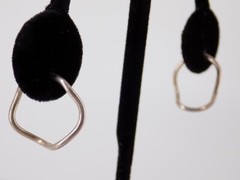 Vintage 950 Sterling Silver Wobble Hoop Earring 3.3g 7/8 Inch
