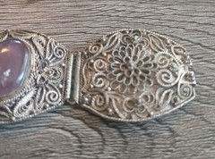 Antique Silvertone Filigree Amethyst Glass Stone 7″ Bracelet