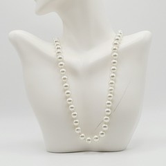 Career Classic Knotted Coated Glass Faux Pearl Silver Tone Vintage Necklace