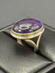 Vintage Sterling Silver 25x17MM Amethyst Cab Ring 7 Grams Size 9 E22