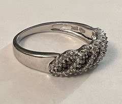 Vintage 10K White Gold White & Brown Diamond Ring Size 7
