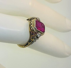Antique Art Deco 1920’s 13k Two Tone Gold Pink Stone & Diamond Ring
