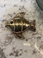 Vintage Retro Silver & Gold Tone Tropical Fish Dual Pin & Pendant Style brooch
