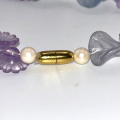 Vintage Avon Petal Blossoms Pastel Lucite Necklace 18.5″ Lilac Blue Barrel Clasp