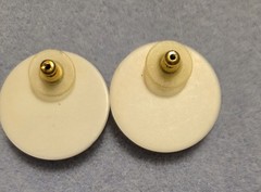 Avon Vintage 1987 White Light Earrings And Cream Colored Carved Polymer Clay