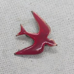 Vintage MCM Red Enamel on Copper Bird Swallow Pin Brooch 1.5″