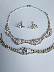 Rhinestone Parure 3 Piece Crystal Clear Bracelet Earrings Necklace Vintage Set