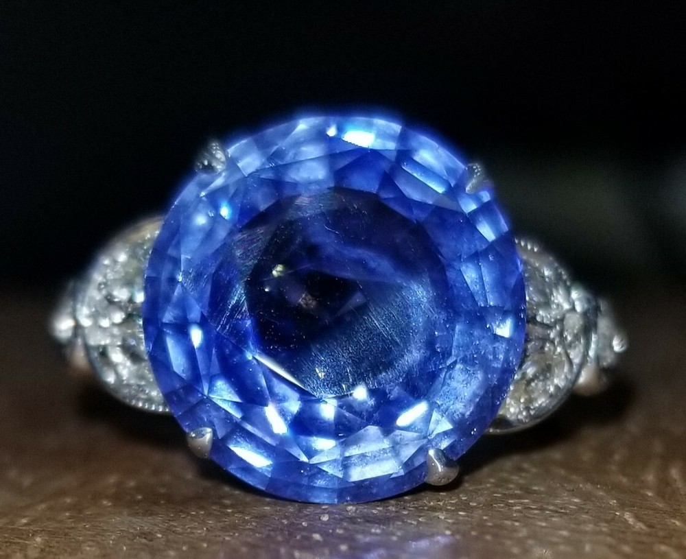 Vintage Platinum Engagement Ring 7.20ct. Natural Blue Sapphire Round Cut