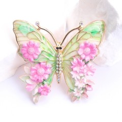 Playful Style Colorful Butterfly Brooch: Ornamental Clothing Pin, Ideal Gift