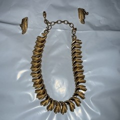 VTG FRANCOIS by CORO Leaf Pattern Gold Tone Bracelet Earrings Necklace Set READ