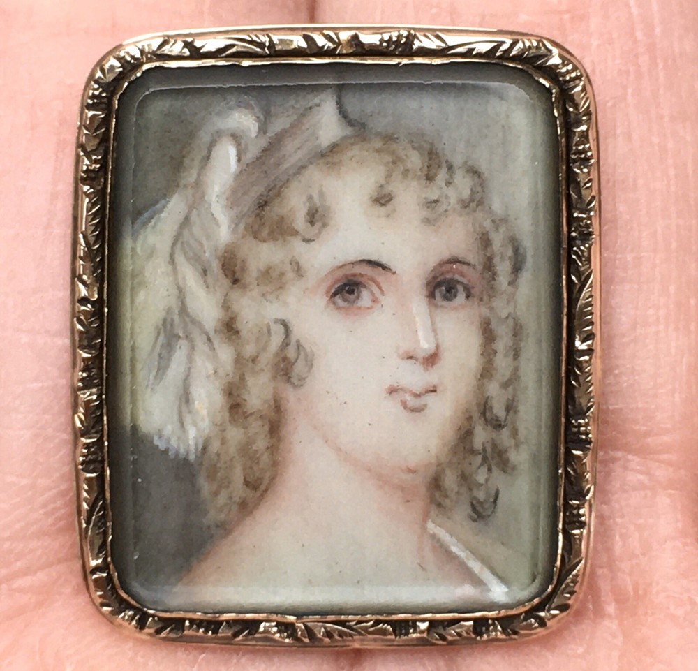 Antique Georgian 15K Gold Miniature Portrait Brooch of Young Woman, Late 18th C