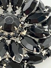 Black Rhinestone Floral Shape Pin Brooch Unsigned No Missing Stones