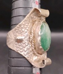 Alpaca Artisan Metalwork Sz. 9 Adjustable Green Gemstone Silvertone Ring Unique