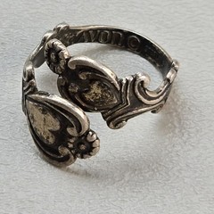 Vintage Avon Sterling Silver Heart Floral Wrap Ring Size 7.5 Open Band