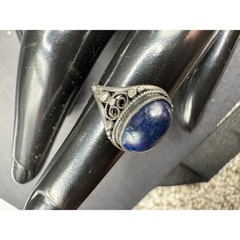 Vintage Lapis Lazuli Oval Filigree Silver Tone Women’s Cocktail Band Ring