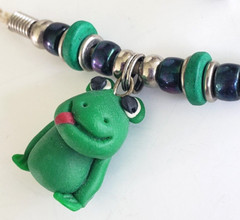 Vintage Polymer Fimo Clay Clay FROG Pendant Choker Necklace 17″ Rope Cord