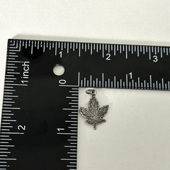 Vintage 925 Sterling Silver Maple Leaf Charm Pendant