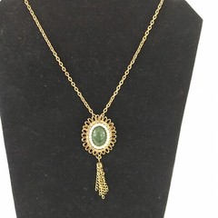 Vintage Gold Tone Faux Jade/Pearl Brooch Pendant Necklace with Tassel 24″