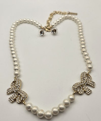 Sugarfix Pearl Bow Necklace 19″ Coquette Balletcore Rhinestone Feminine + Studs