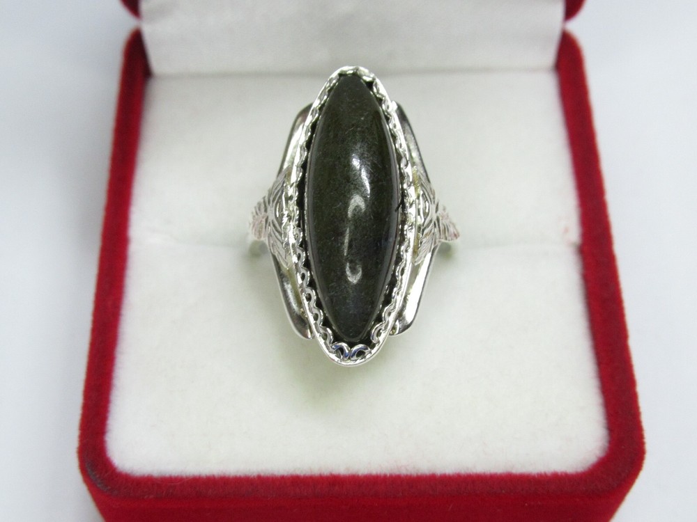 Vintage USSR sterling silver ring 875, star, nephritis, 5,63 gr., ring size 6,5.