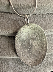 Rare Vintage Sterling Silver ET Artisan Buffalo/Caribou Etched Pendant Necklace